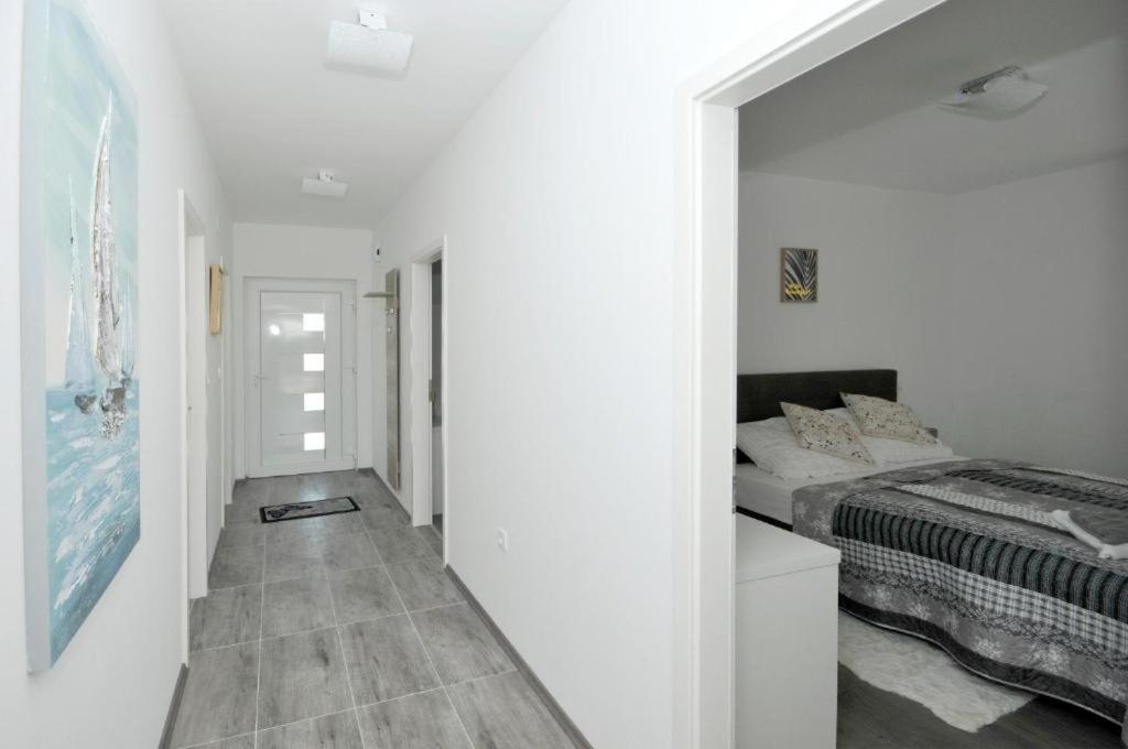 Villa Carolina Trogir Eksteriør billede